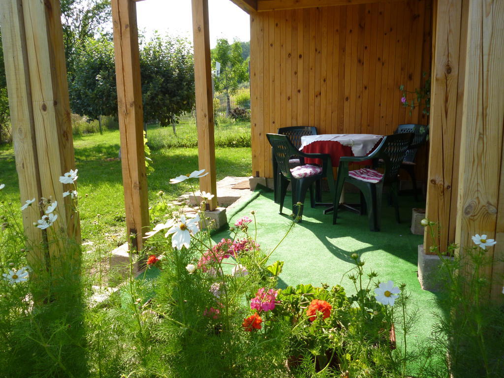 Villa Jun Guest House Belogradtschik Exterior foto